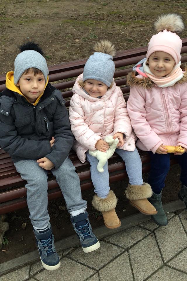 28055910_588363984843357_61596430791915022_n