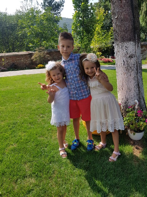 4bc6dda0-0e4e-4224-9da7-4cb82825bc39